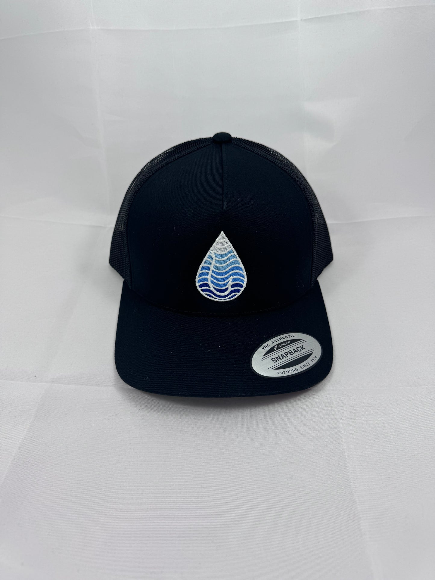 Trucker Hat ( GLOW IN THE DARK )